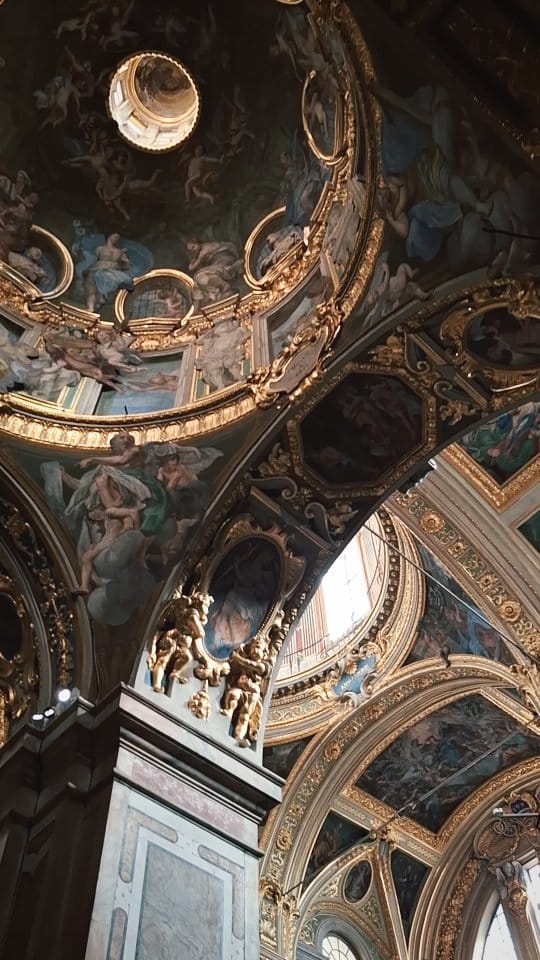 Post 2 by Il ragazzo che indossa Caravaggio 🇮🇹 on Instagram (video)