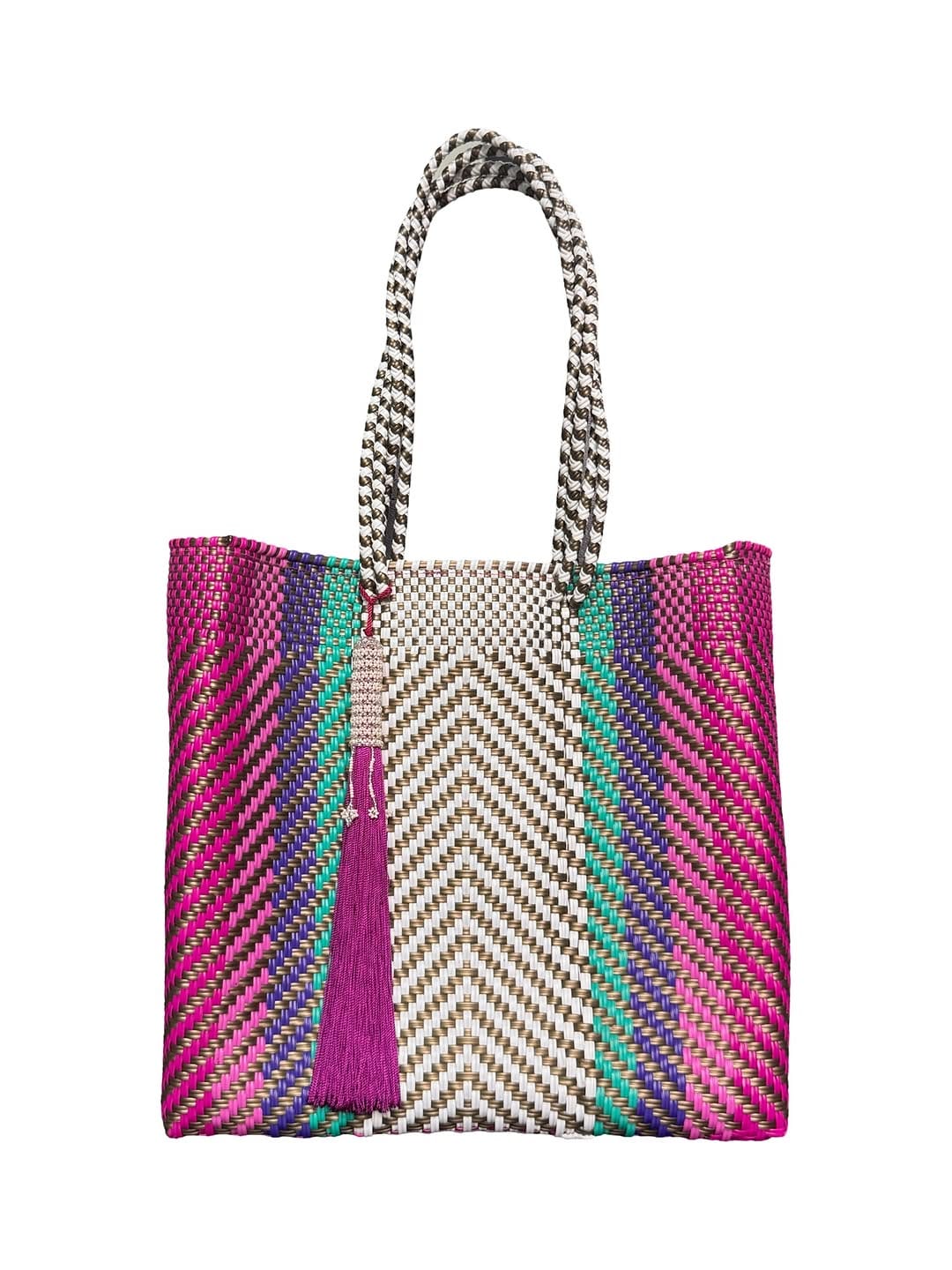 Post 7 by BOHAI  Bolsas Artesanales on Instagram (image)