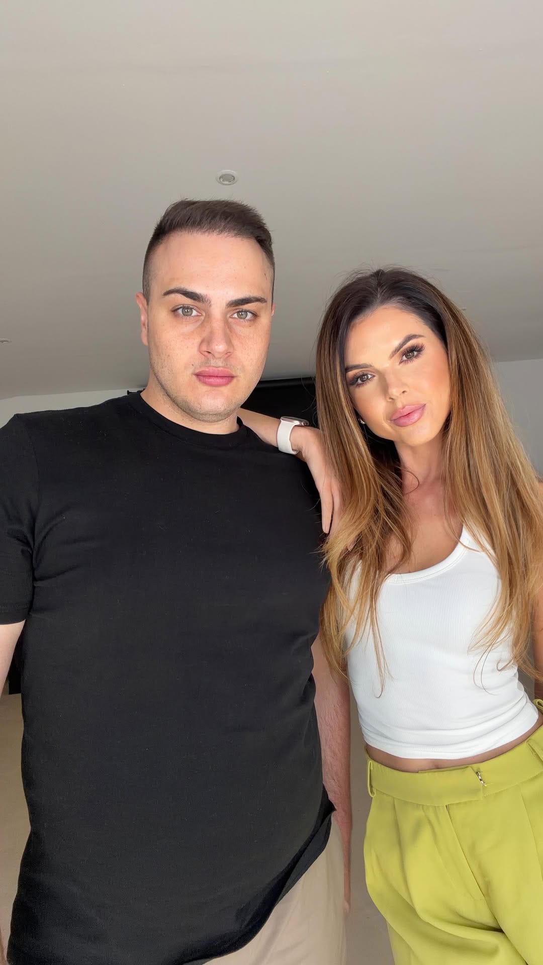Post 5 by Flawless Professional Make Up on Instagram (video)