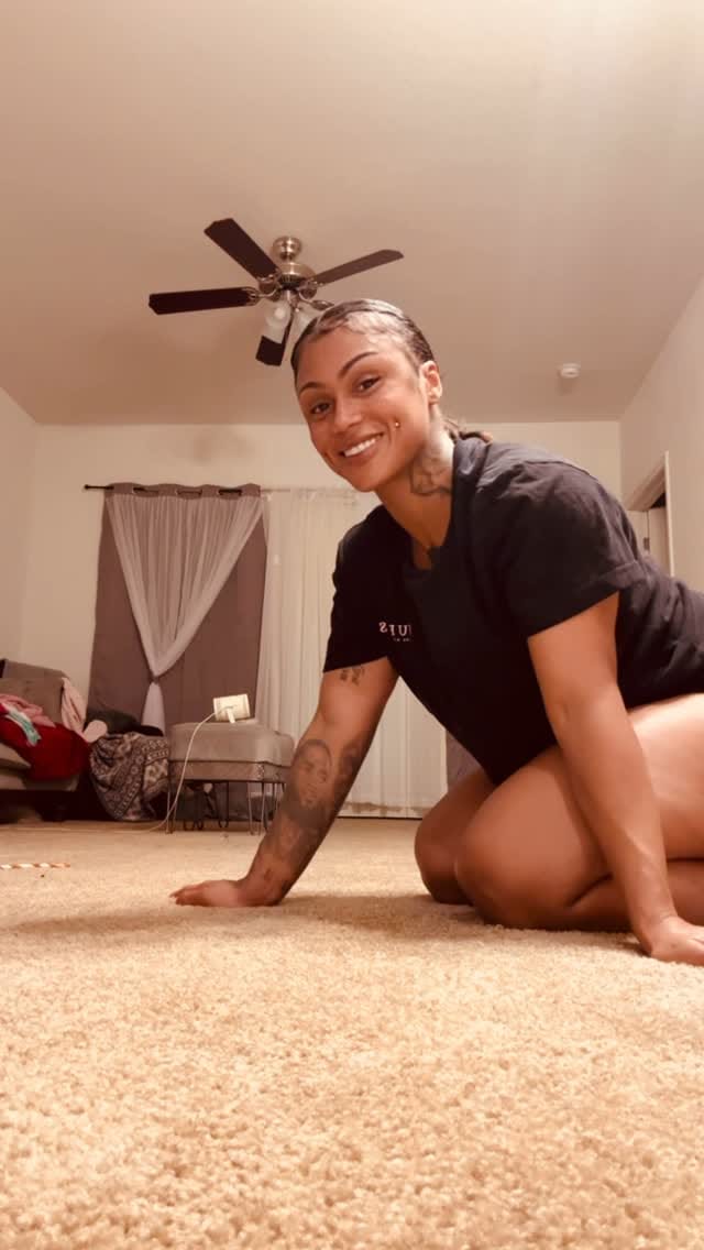 Post 2 by Natasha BigBidnezBalii Kamara🥷🏽🇸🇱🇱🇧🇳🇬 on Instagram (video)