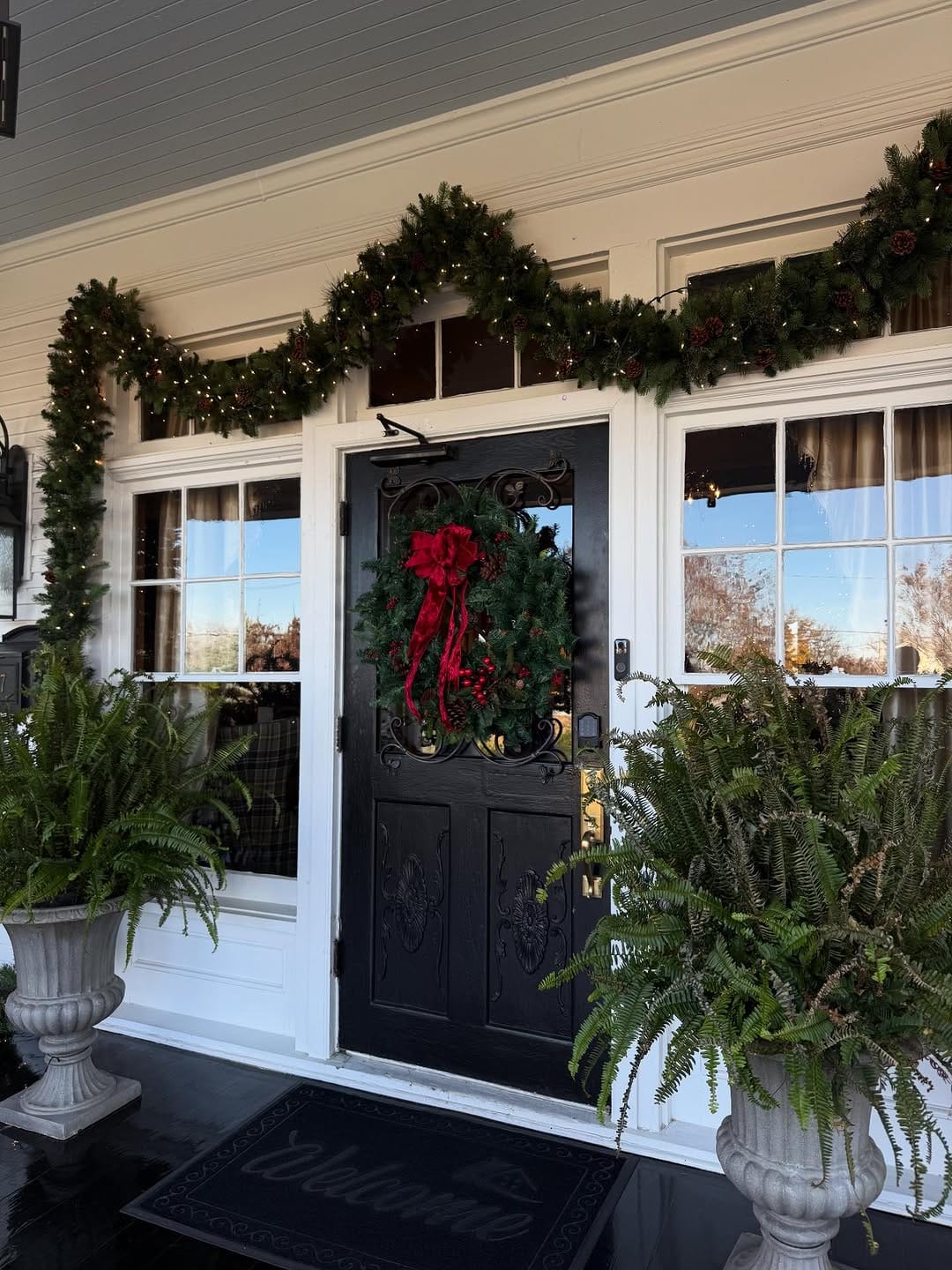 Post 3 by Kelly Lindner on Instagram (image)