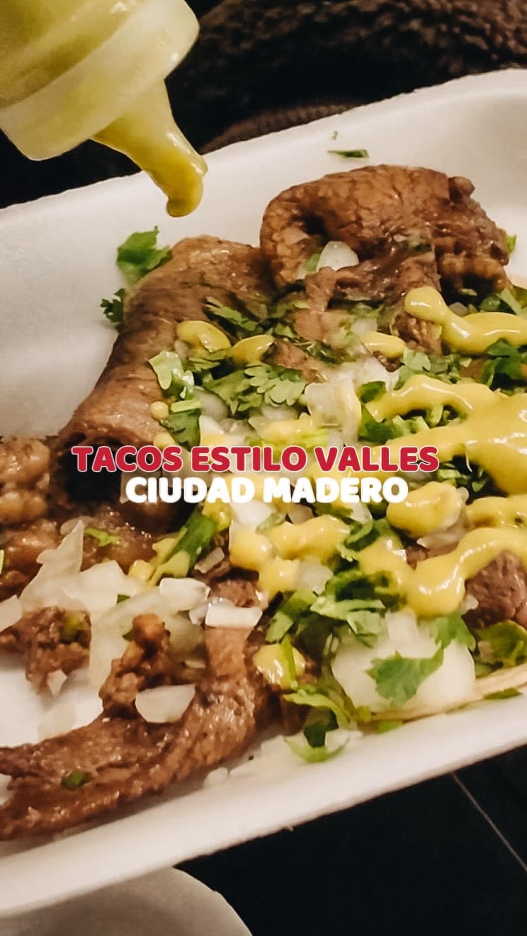 Post 3 by El Buen Comer on Instagram (video)