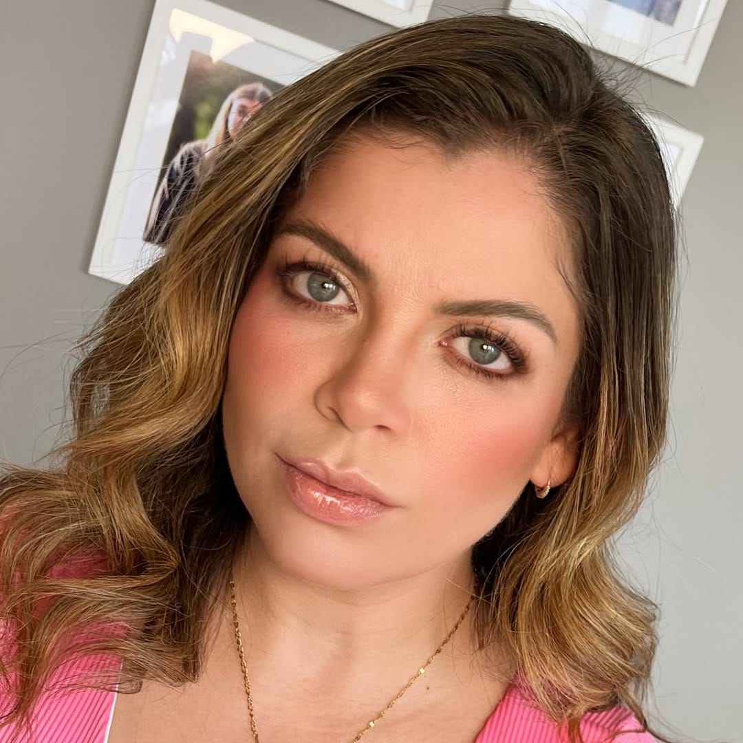 Post 7 by BRIDAL MAKEUP ARTIST on Instagram (image)