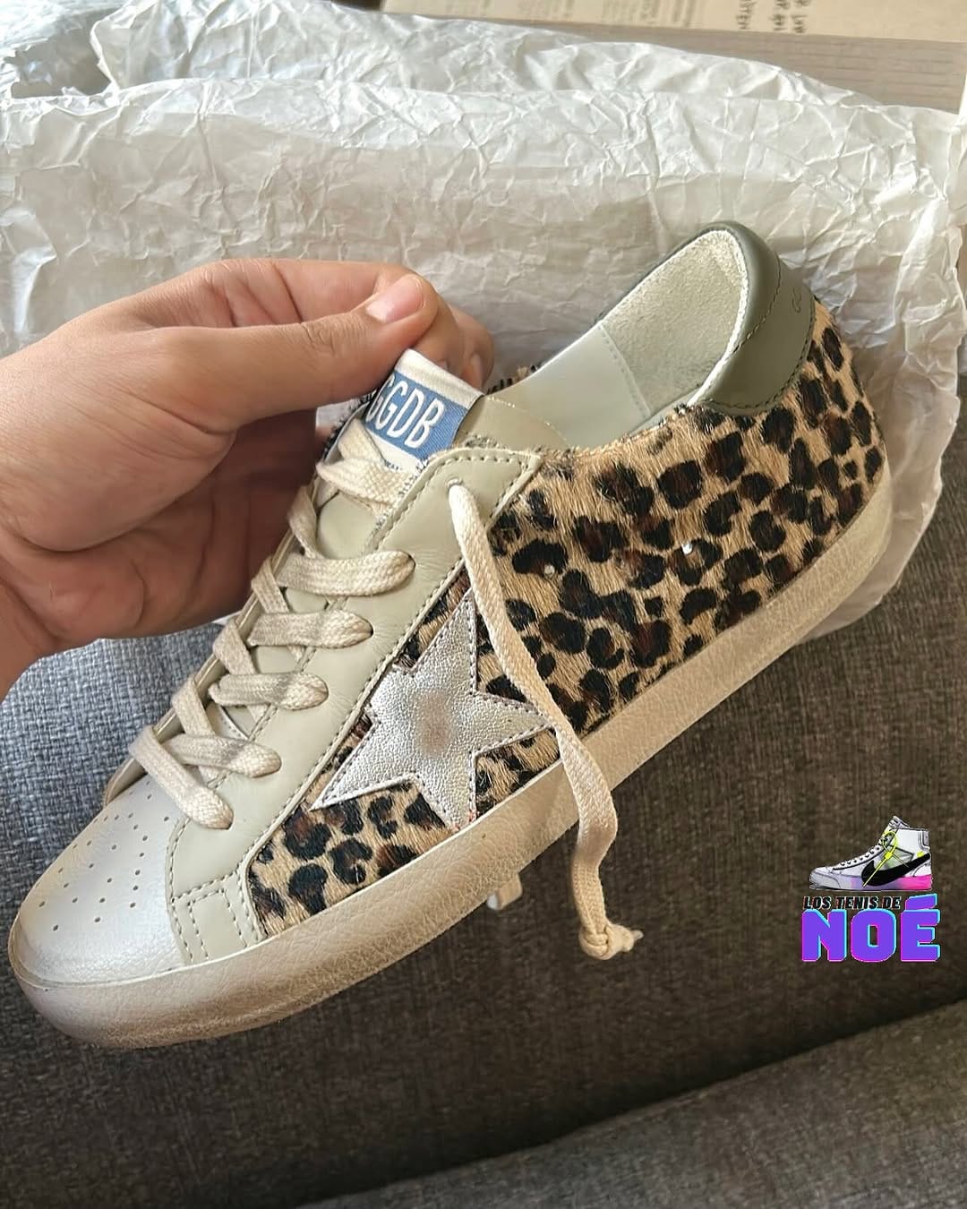 Post 6 by Los Tenis de Noé on Instagram (carousel)