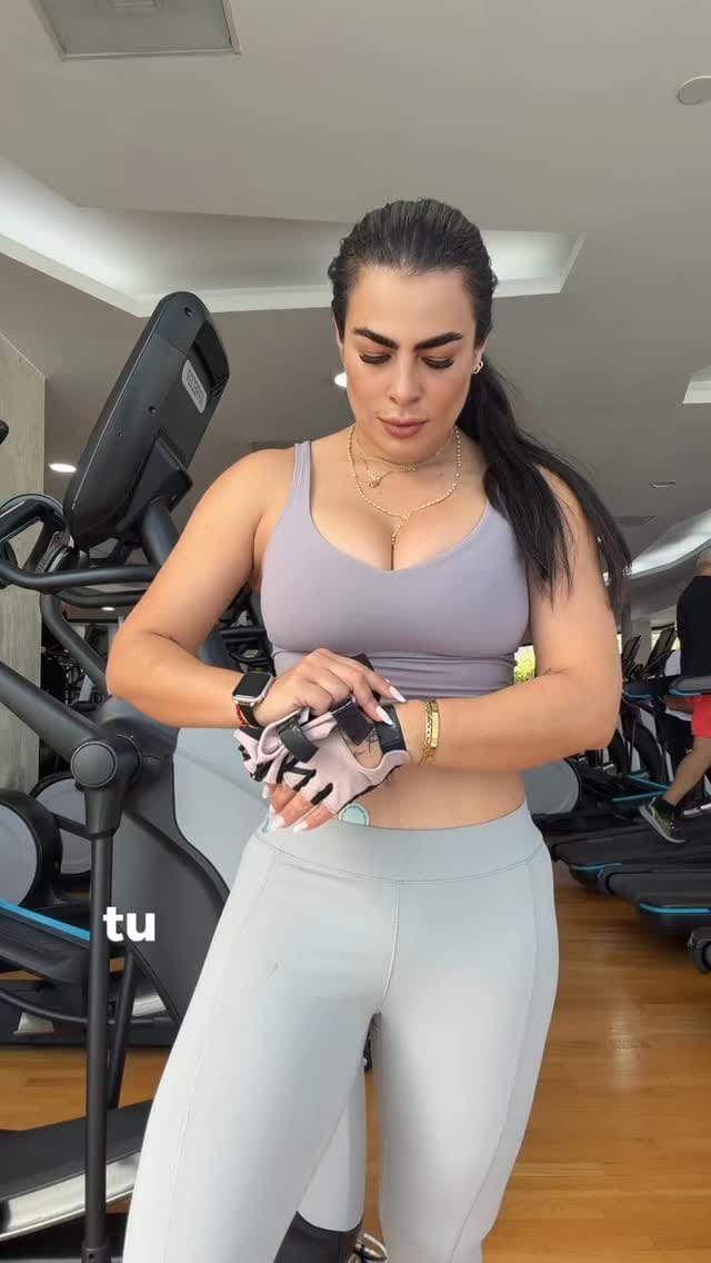 Post 2 by JOSA OREA on Instagram (video)