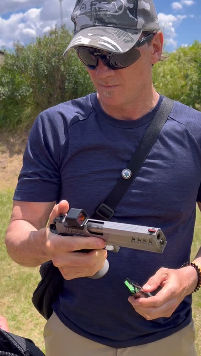 Post 5 by Fede Cassola on Instagram (video)