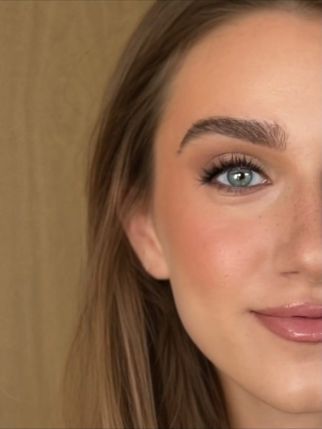 Post 7 by Andrea Gonzalez Makeup on Instagram (carousel)
