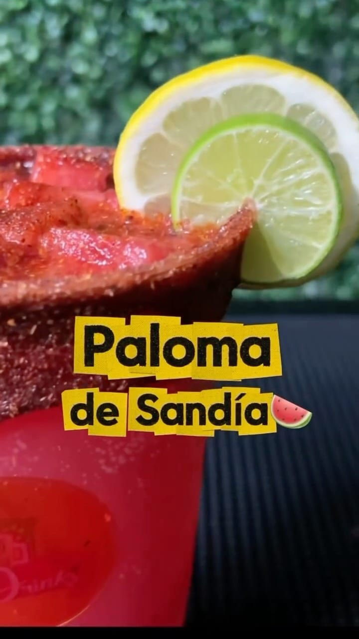 Post 4 by Frutichela México on Instagram (video)
