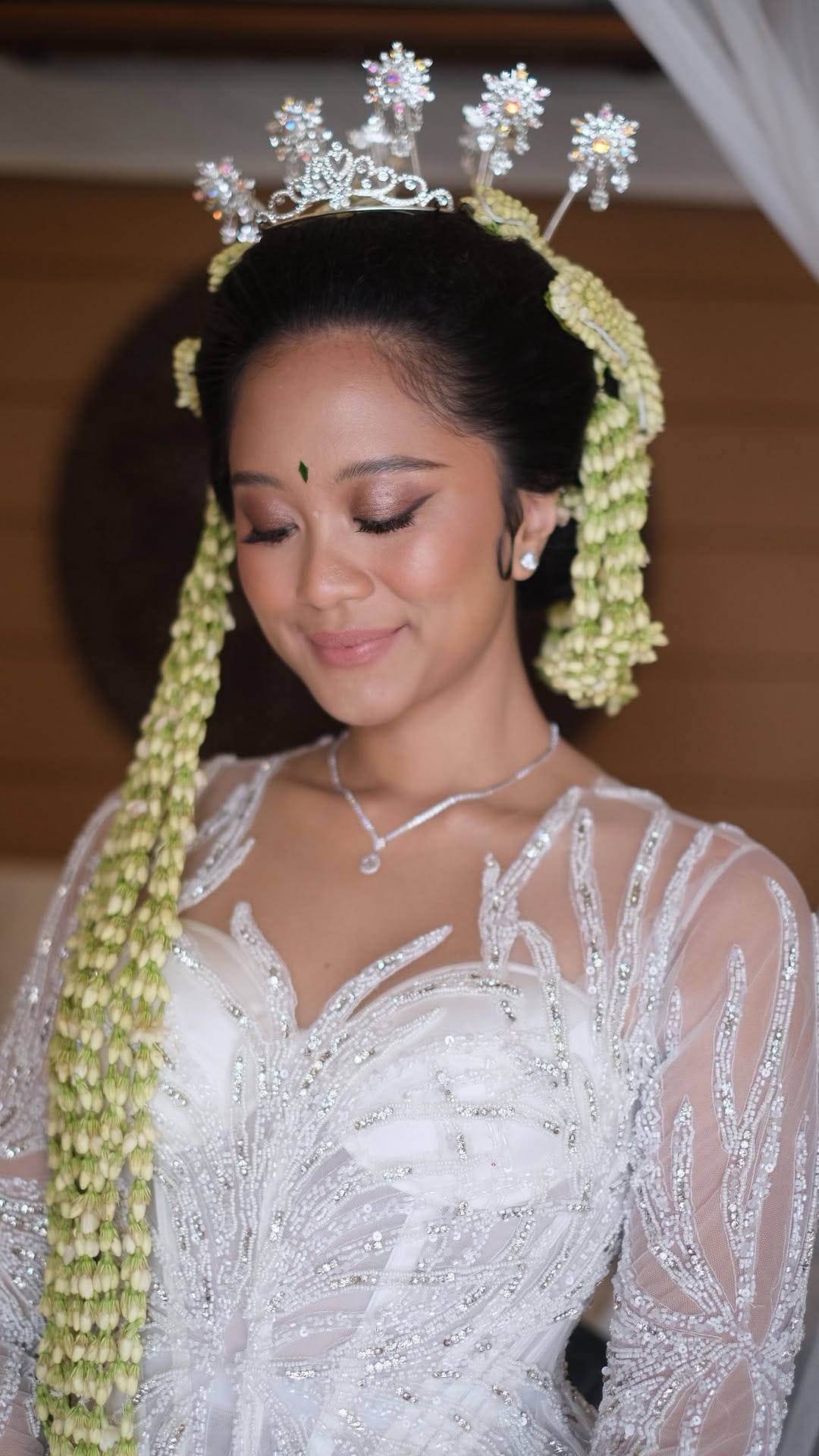 Post 3 by Joice Ananta on Instagram (video)
