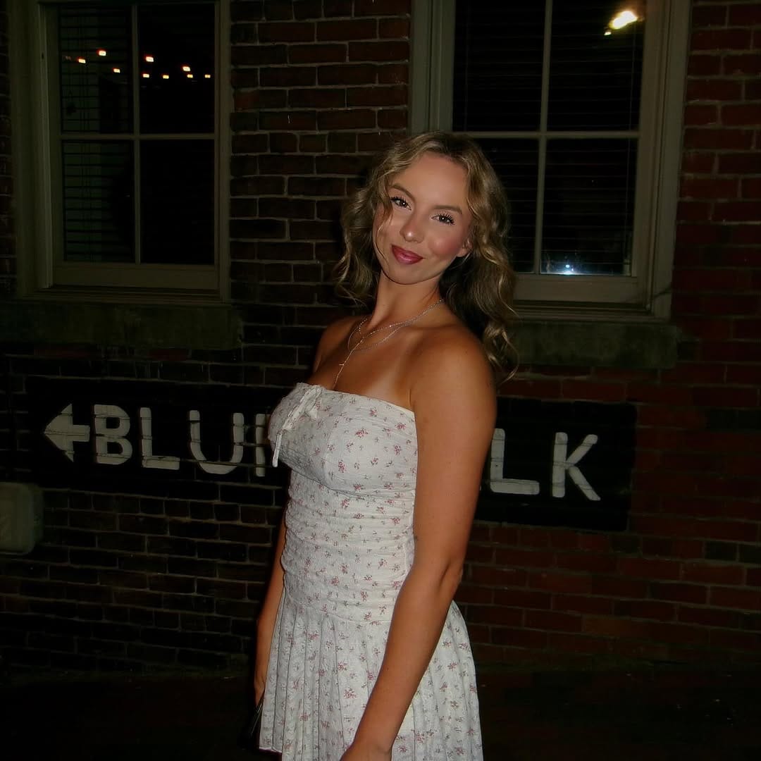 Post 8 by SAVanah Lee Whatley:) on Instagram (carousel)