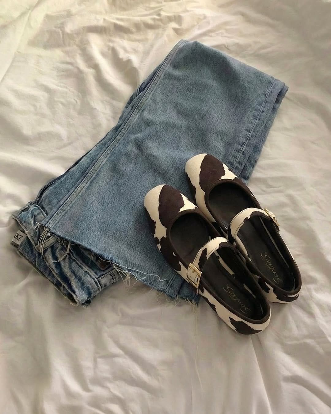 Post 9 by Calzado Senties on Instagram (image)