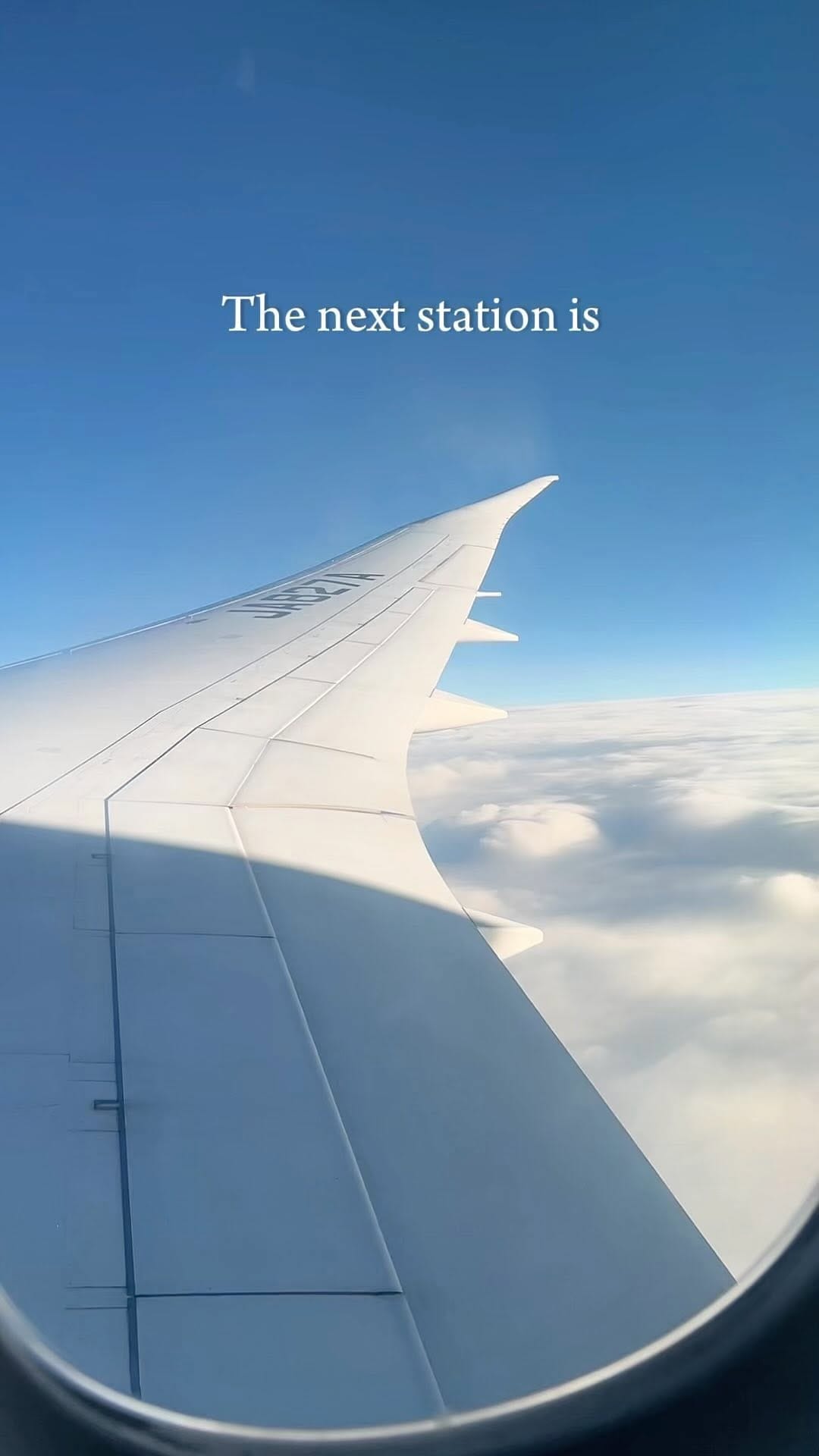 Post 8 by Daniel Montoya on Instagram (video)