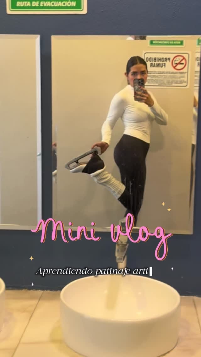 Post 7 by ᴀɴɢιᴇ ғᴇʀʀᴇ on Instagram (video)