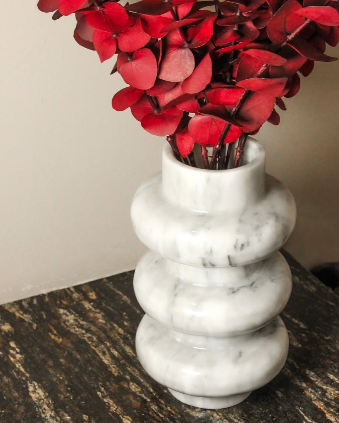 Post 8 by Symmetry Home | Fabricante de Muebles y Adornos on Instagram (image)