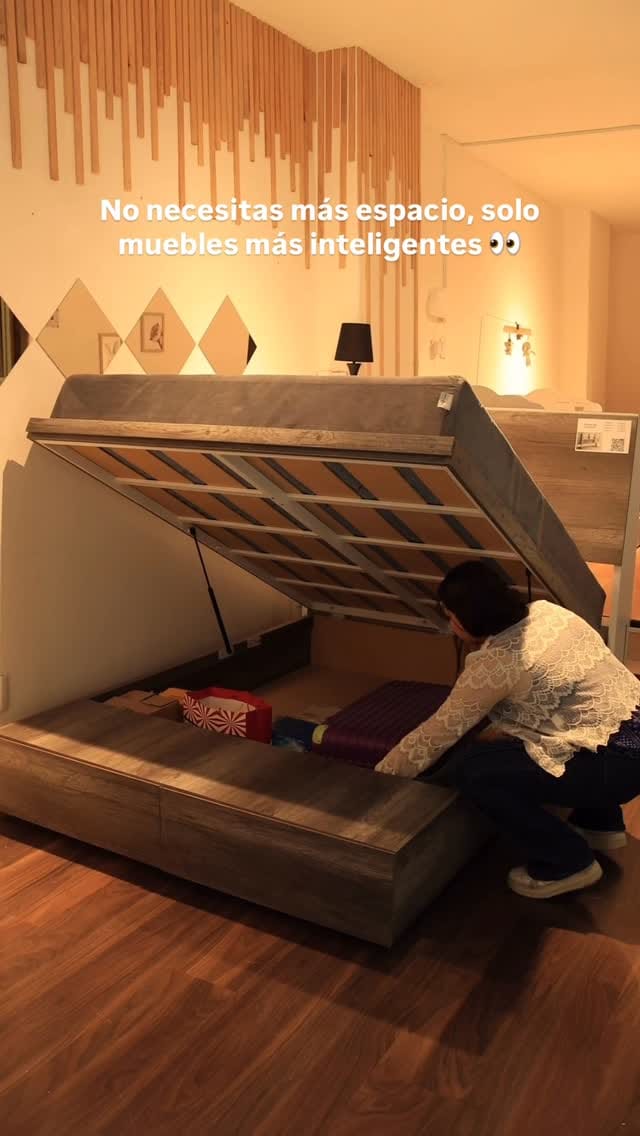 Post 10 by Amanta on Instagram (video)