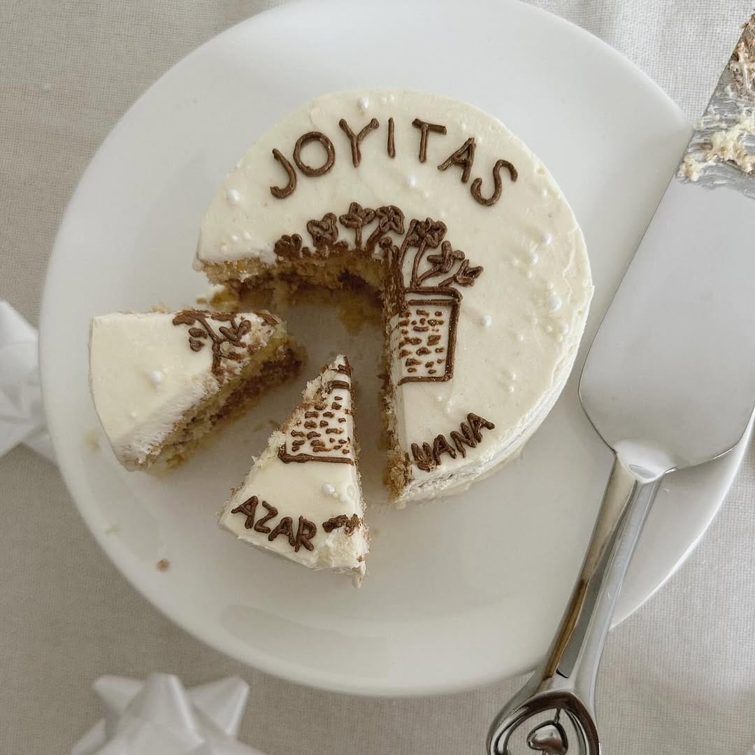 Post 10 by Joyitas Bazar Tijuana on Instagram (carousel)