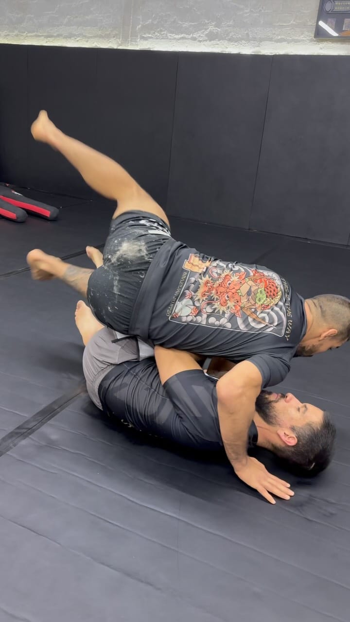 Post 3 by Hugo Hooligan Flores  🇲🇽 on Instagram (video)