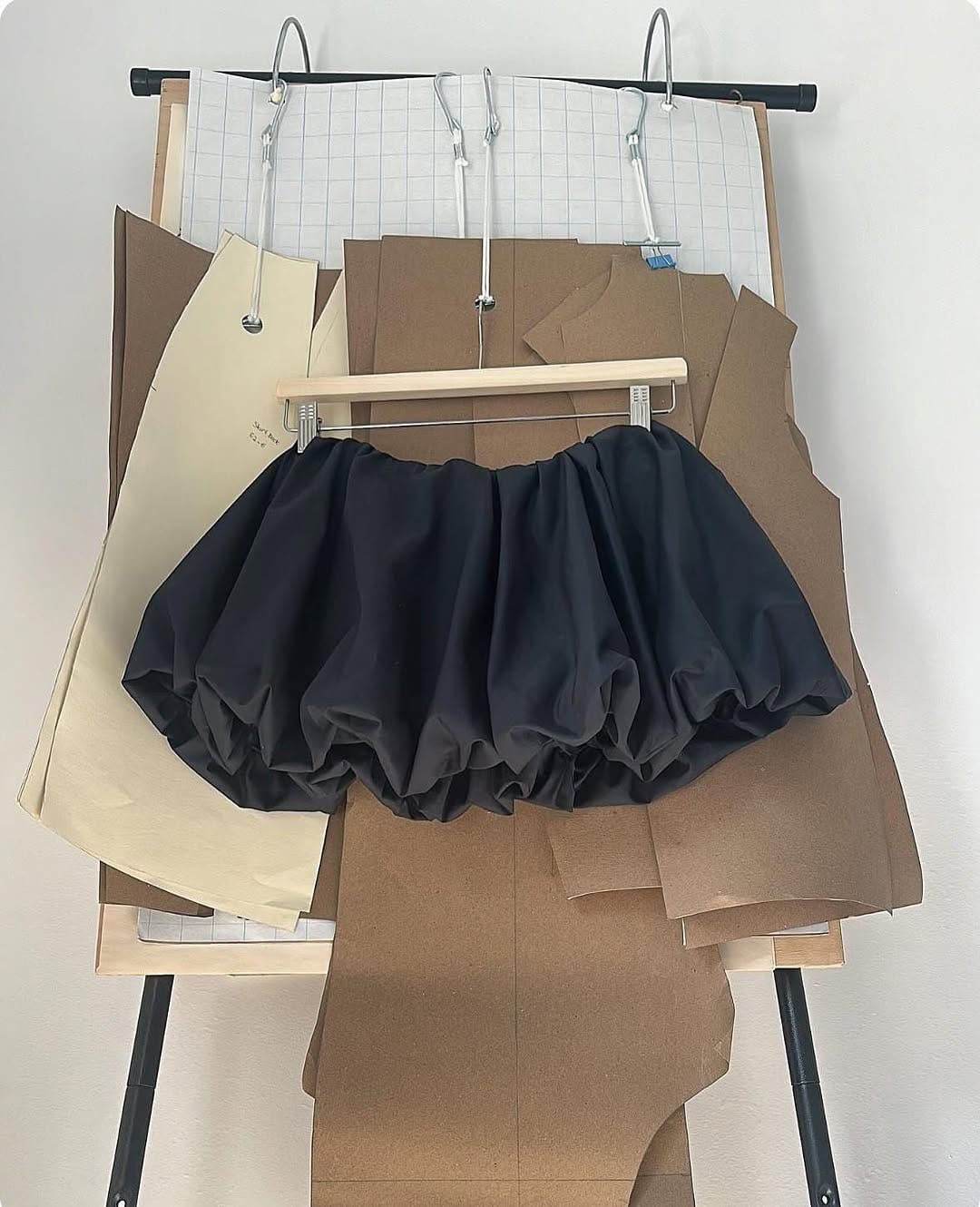 Post 2 by Oh! Land Shop on Instagram (carousel)