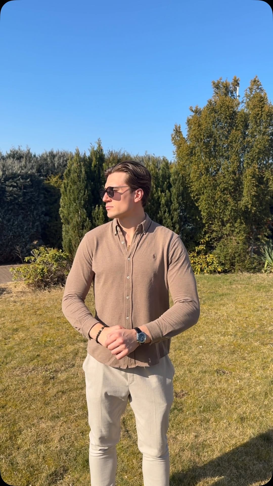 Post 9 by Léon-Armand on Instagram (video)