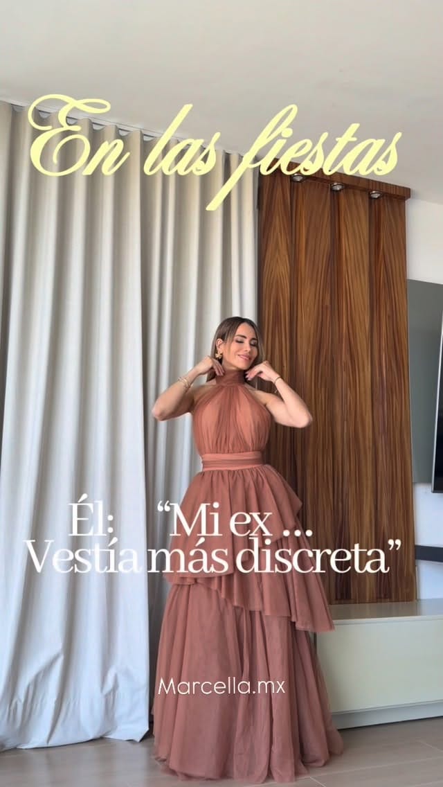 Post 1 by Marcella | Venta Vestidos de fiesta on Instagram (video)