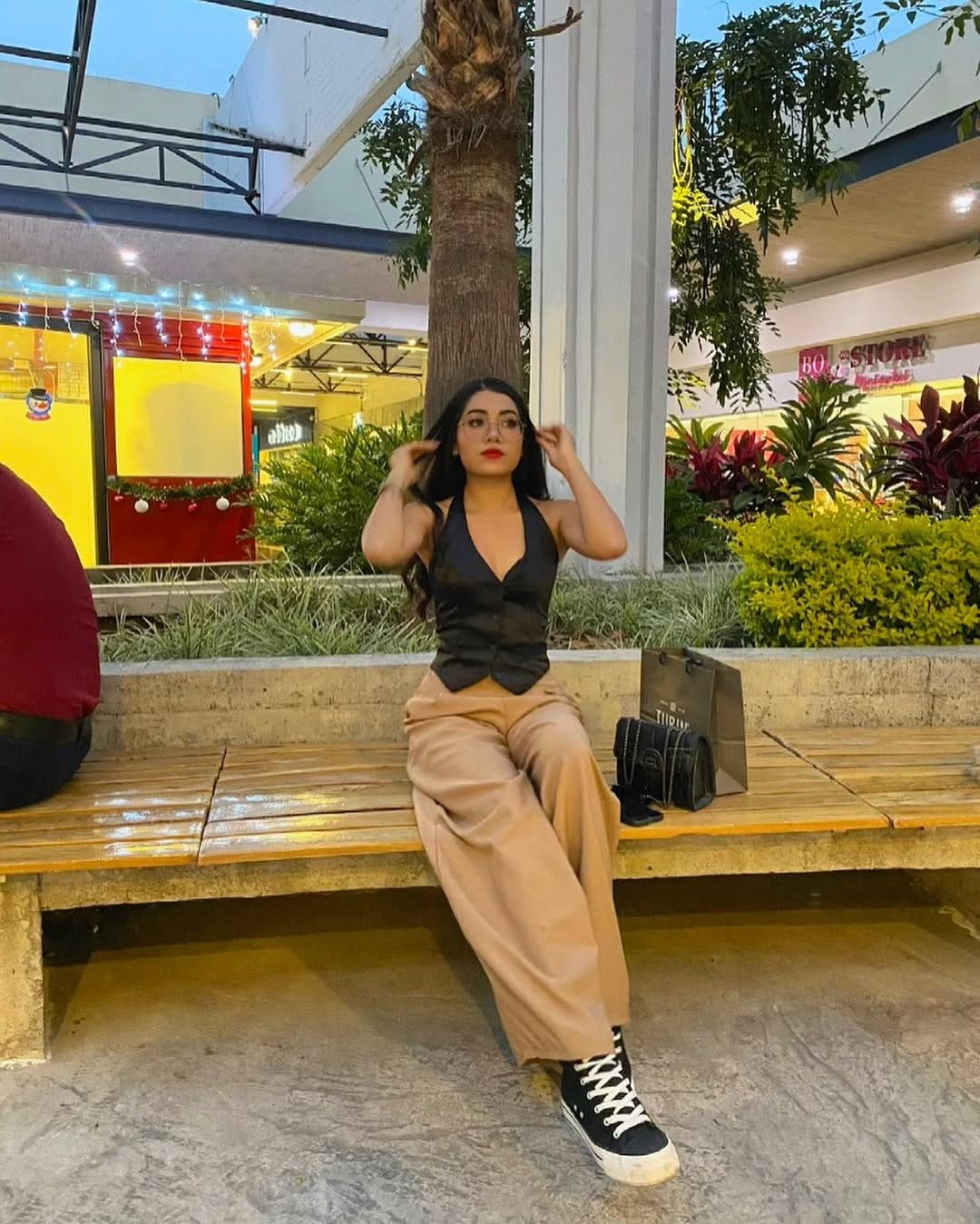 Post 10 by Yohana Ibañez ☻ on Instagram (carousel)