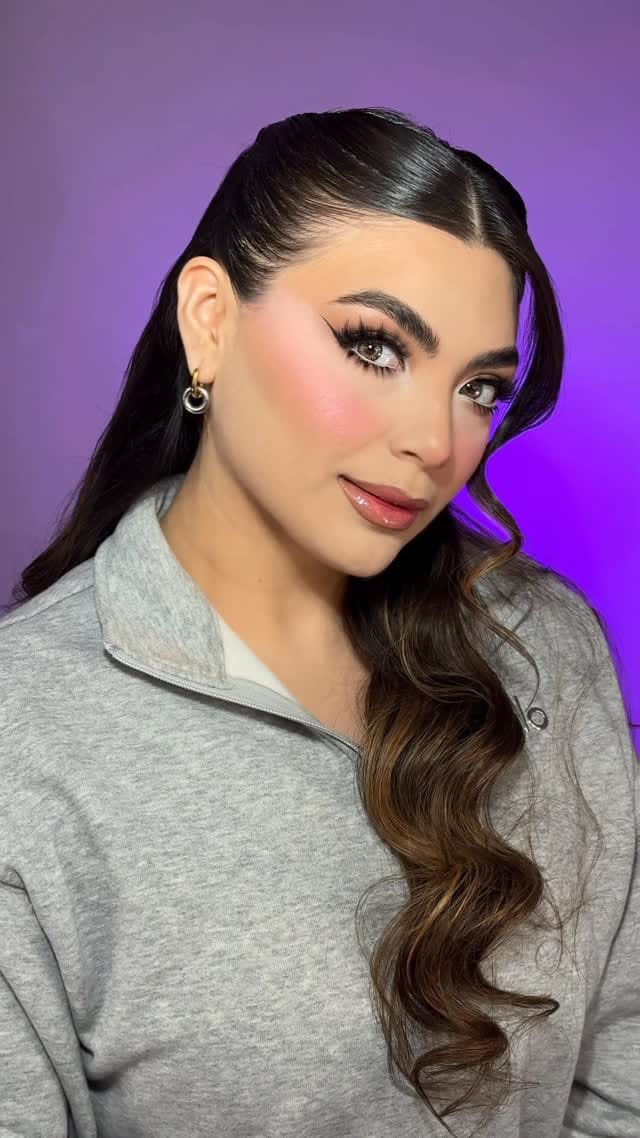 Post 5 by Dore Barraza Makeup Artist on Instagram (video)