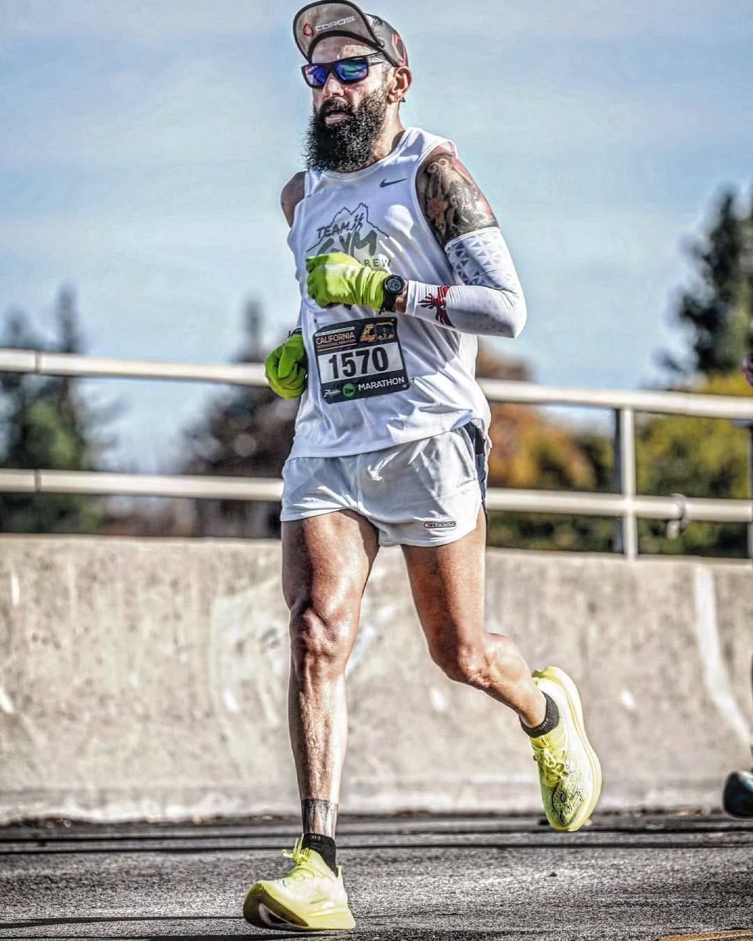 Post 9 by HUGO GONZÁLEZ R. | RUNNING COACH on Instagram (carousel)