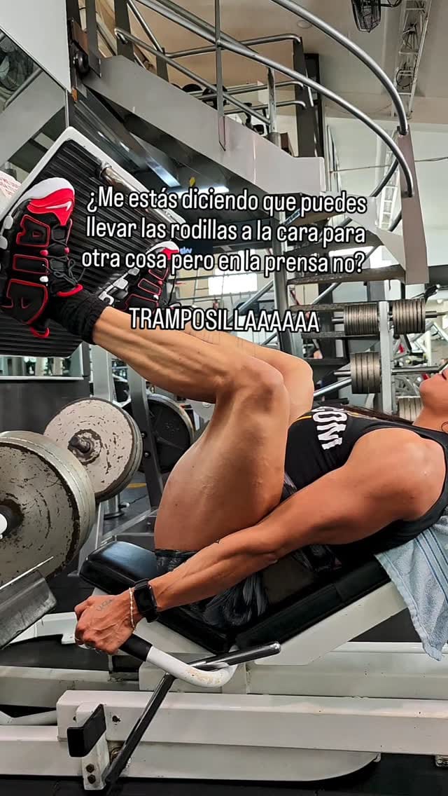 Post 4 by Fernanda Laguna on Instagram (video)