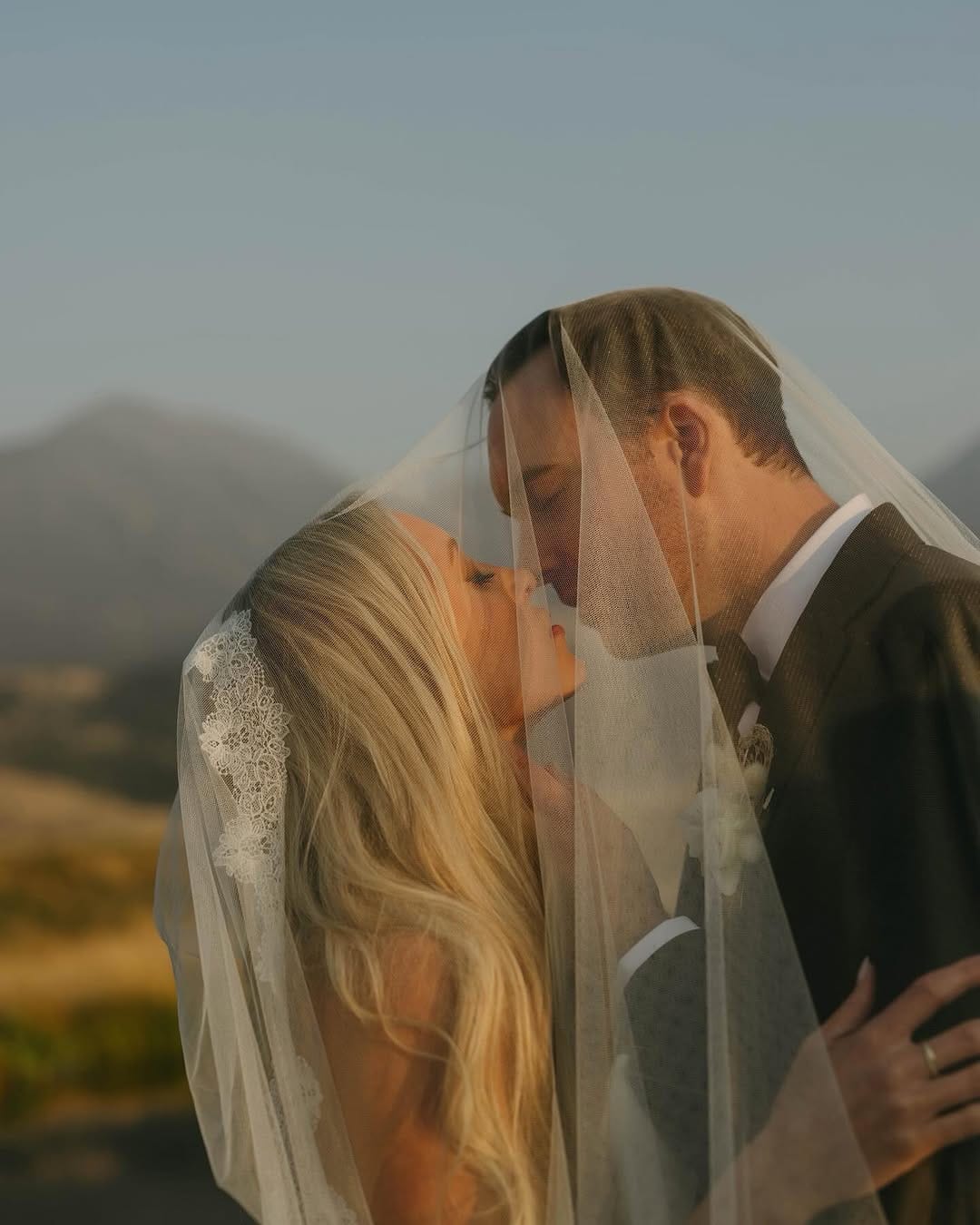 Post 6 by Mackenzie Smith-Austin Wedding Photographer on Instagram (carousel)
