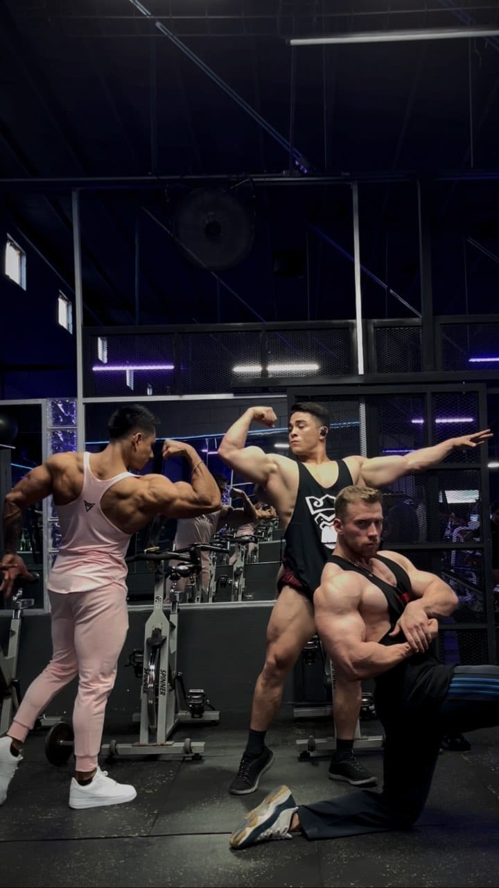 Post 10 by |🇲🇽|Oscar Robles|IFBB PRO on Instagram (video)