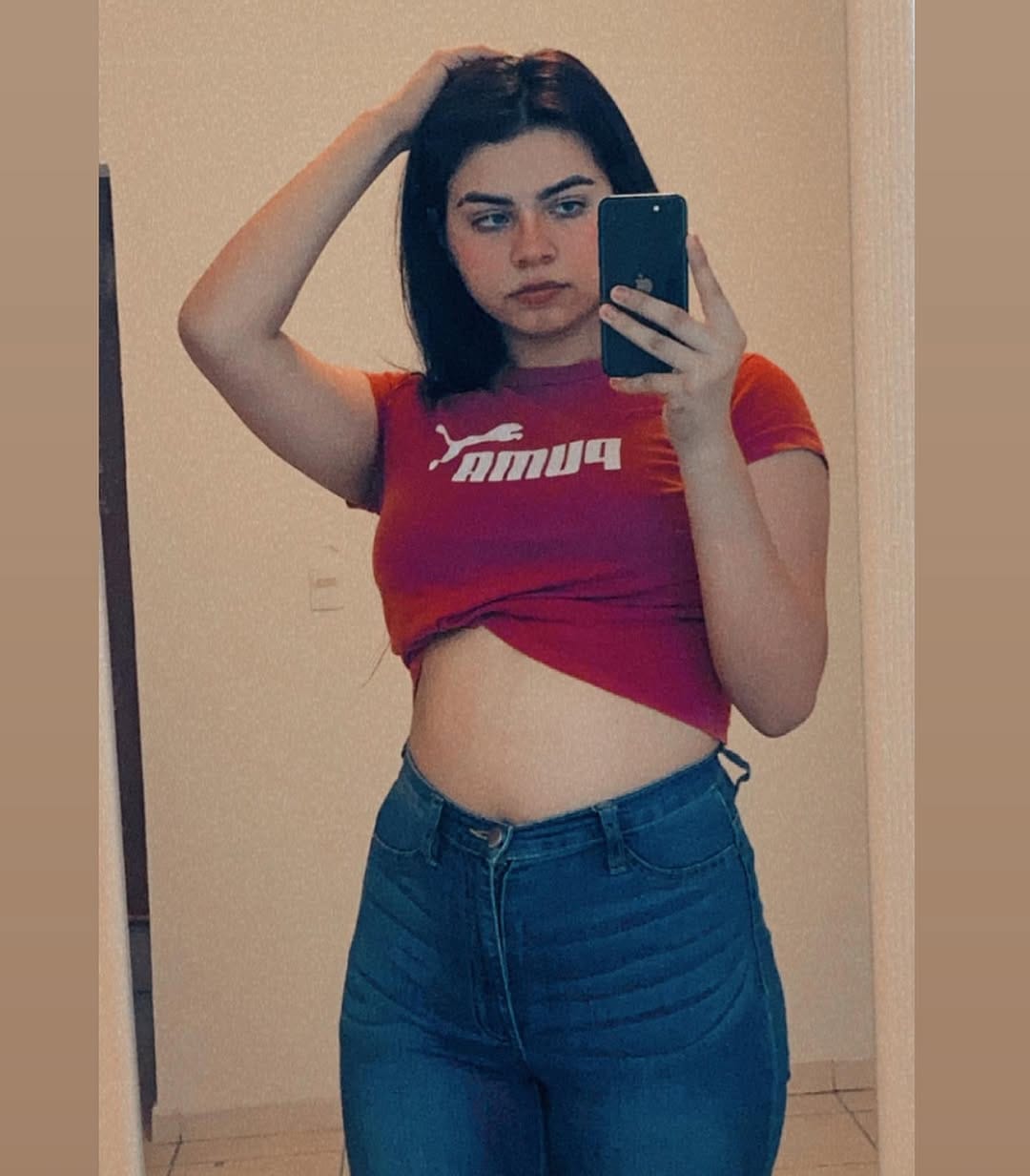Post 9 by Fatima Julissa🍒 on Instagram (carousel)