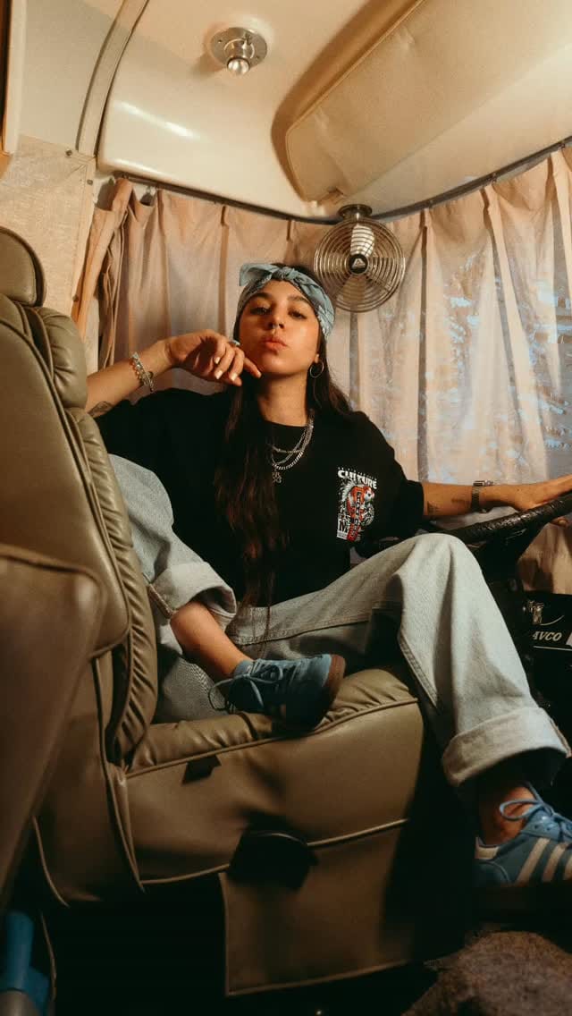 Post 8 by CM STREETWEAR 930 on Instagram (video)