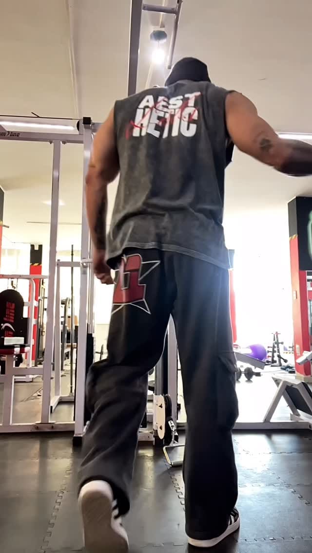 Post 5 by 🔥 ℑ𝔰𝔞𝔦𝔞𝔰 𝔓𝔞𝔢𝔷 𝔐𝔱𝔷 🔥 on Instagram (video)