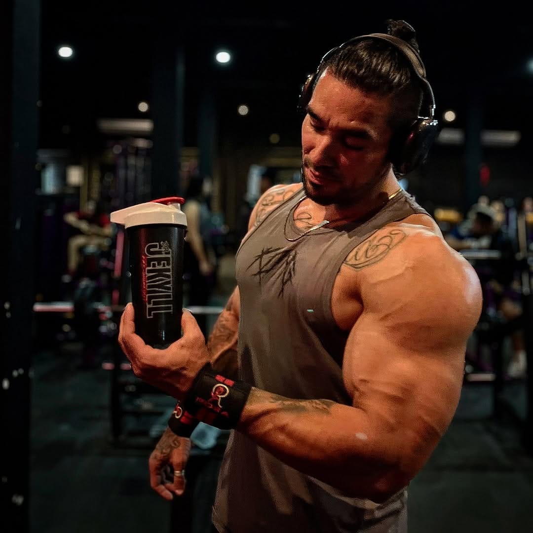 Post 7 by 🔥 ℑ𝔰𝔞𝔦𝔞𝔰 𝔓𝔞𝔢𝔷 𝔐𝔱𝔷 🔥 on Instagram (carousel)