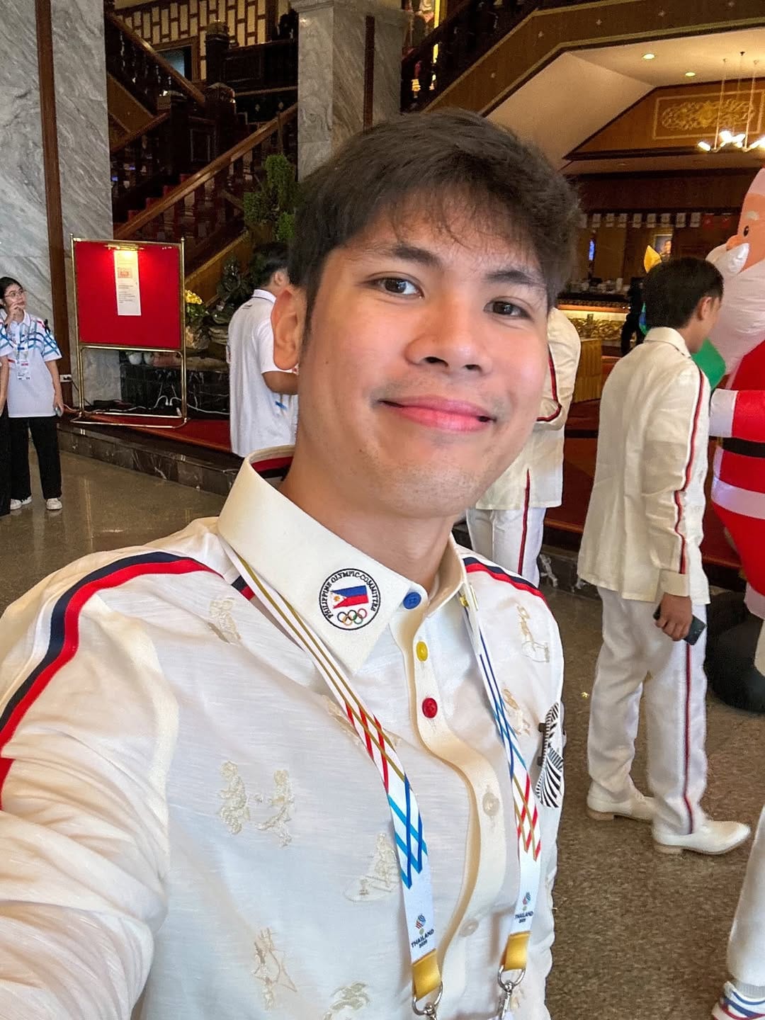 Post 6 by Marck Espejo on Instagram (carousel)