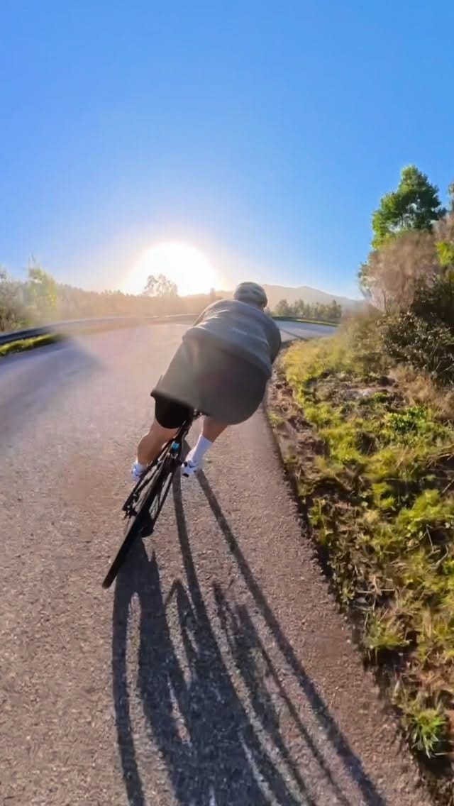Post 10 by Toni Ferreiro on Instagram (video)