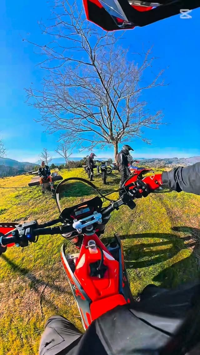 Post 5 by Toni Ferreiro on Instagram (video)