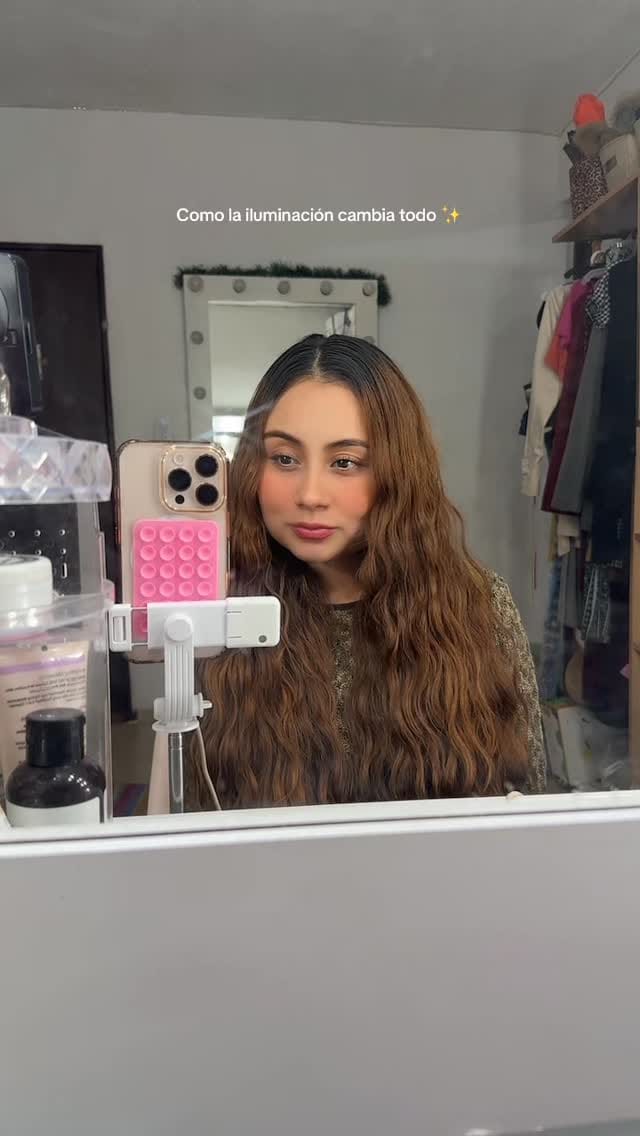Post 5 by Leslii Treejo on Instagram (video)