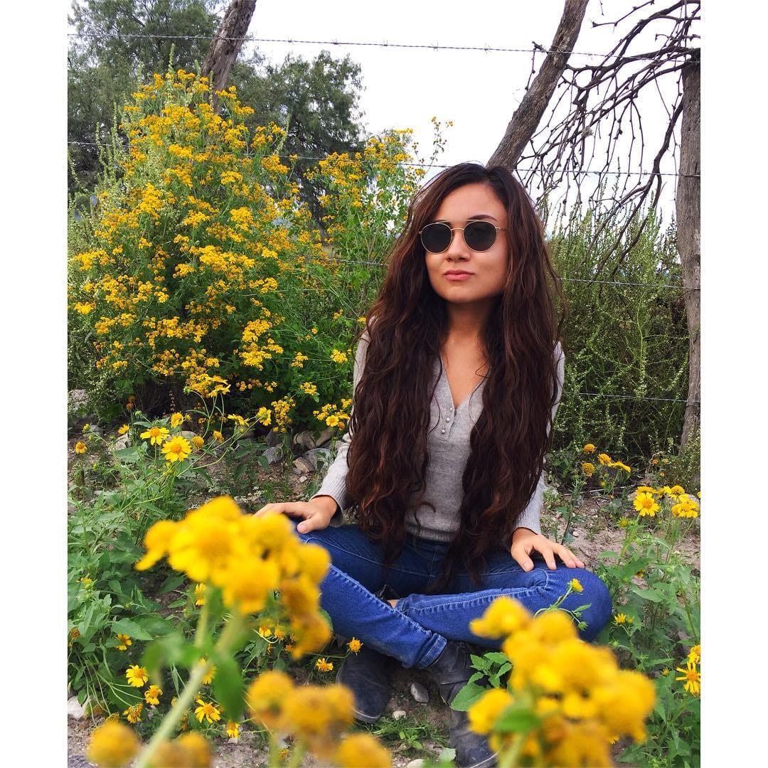 Post 10 by Leslii Treejo on Instagram (image)