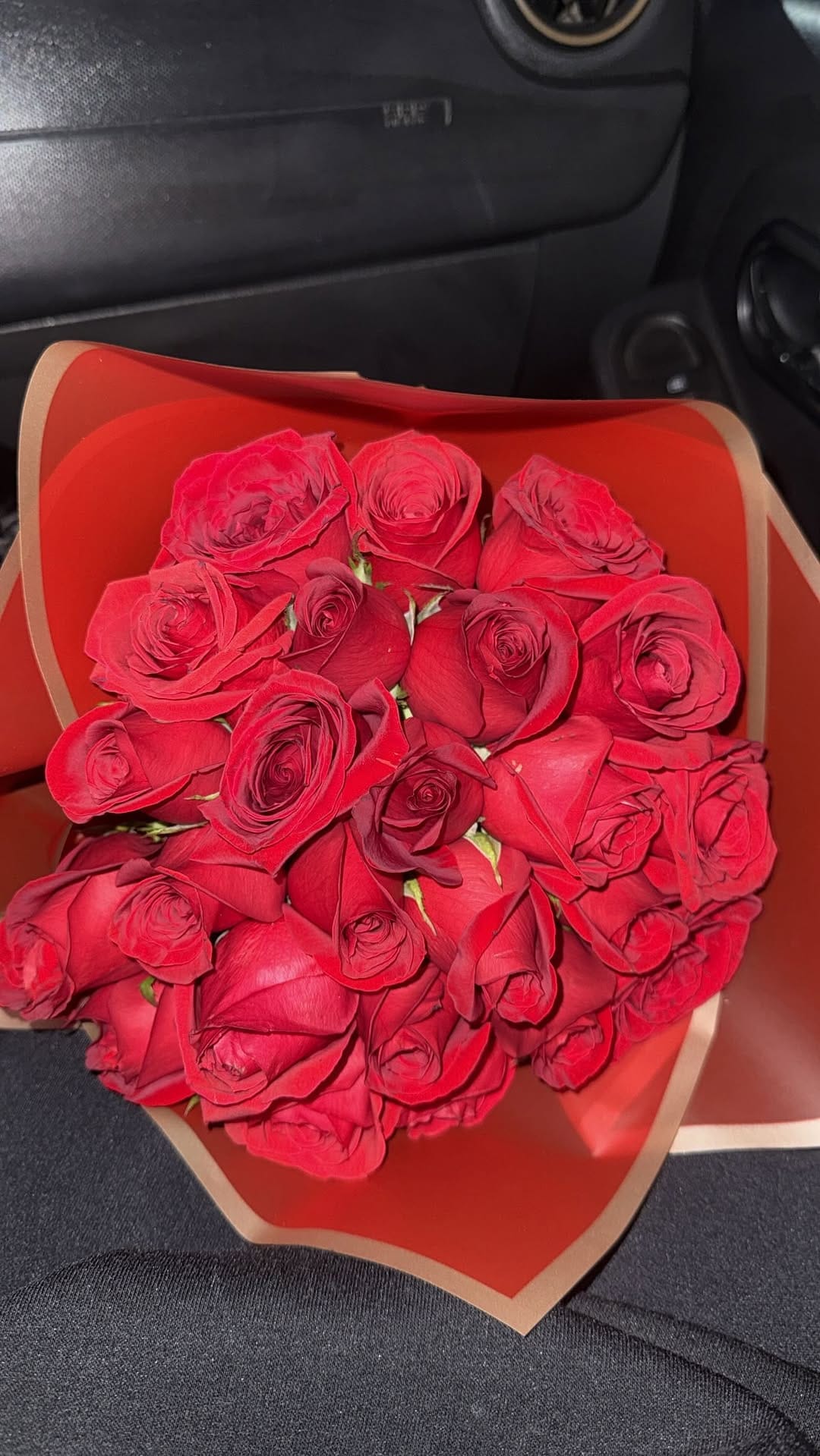 Post 2 by Miriam Alvarado G. on Instagram (video)
