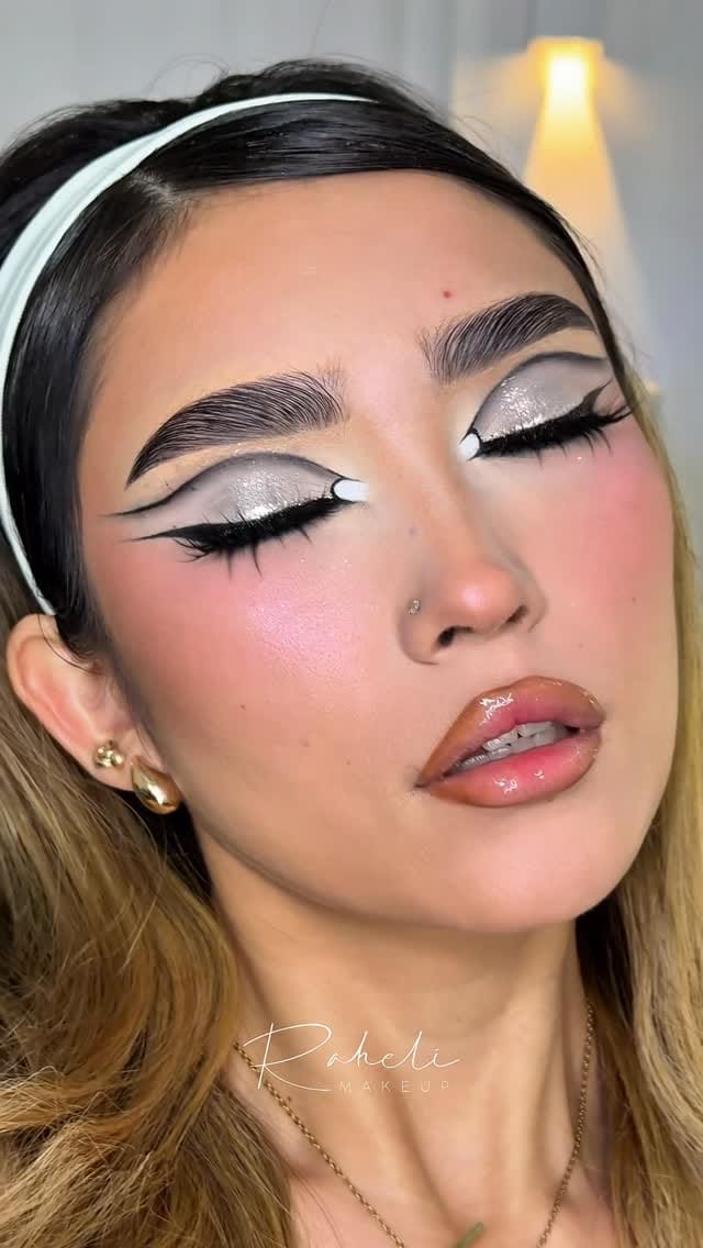 Post 6 by 𝐑𝐀𝐇𝐄𝐋𝐈 𝐒𝐇𝐀𝐁𝐁 on Instagram (video)