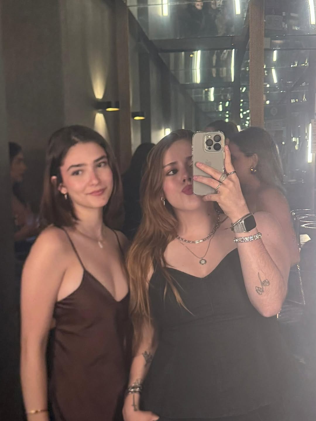 Post 6 by ʙʀᴇᴡꜱᴛᴇʀ on Instagram (carousel)