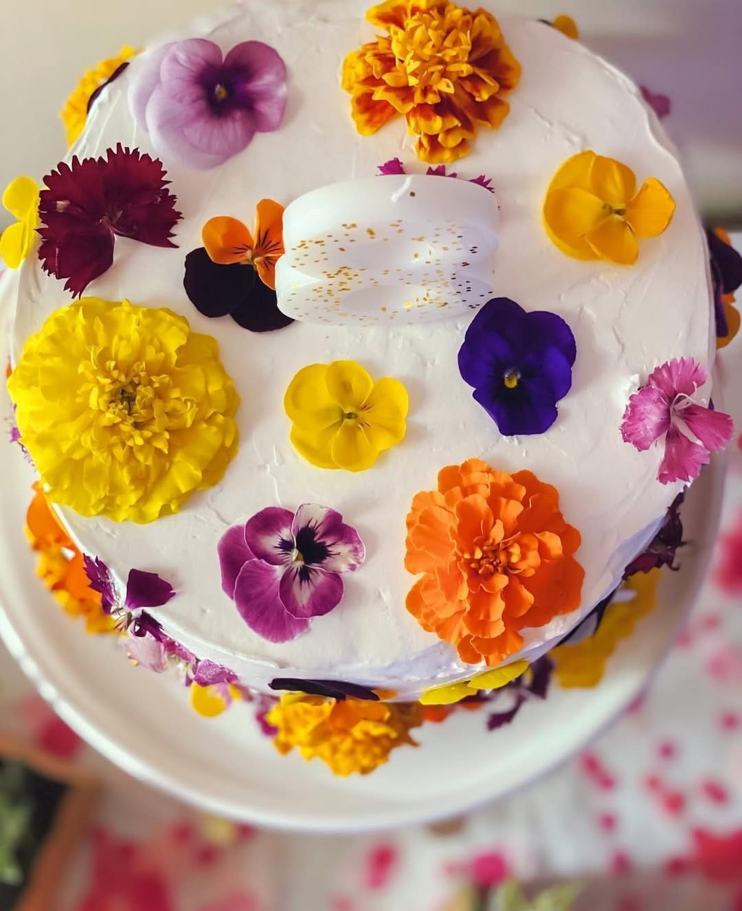 Post 4 by 𝗟𝗬𝗖𝗞𝗟𝗜𝗚. party shop on Instagram (image)