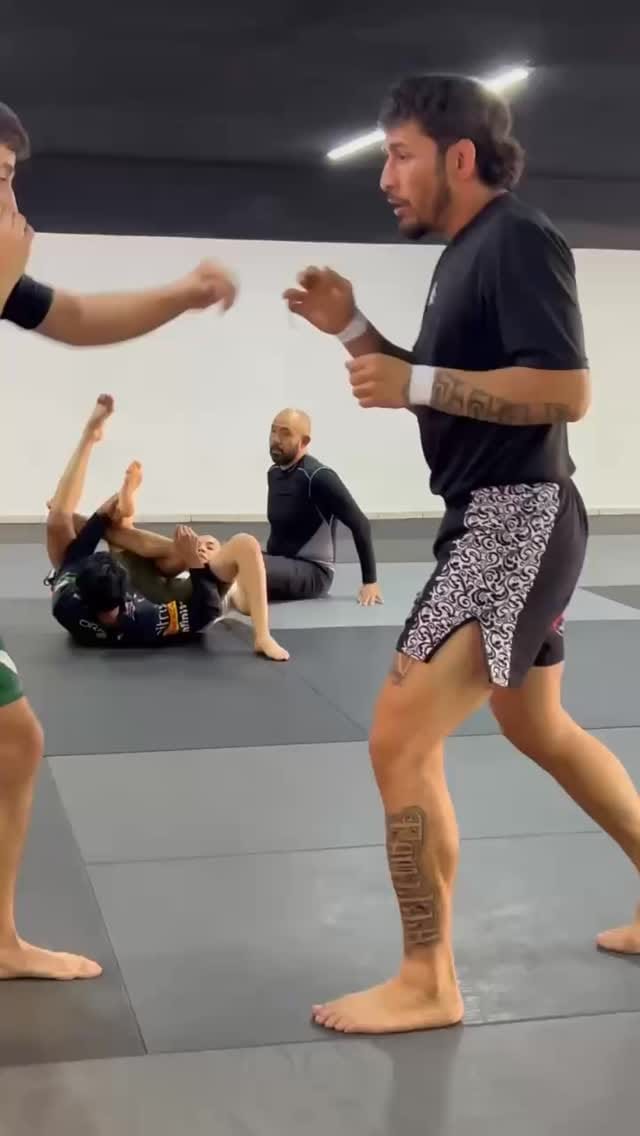 Post 8 by Genaro Valdez Og’ on Instagram (video)