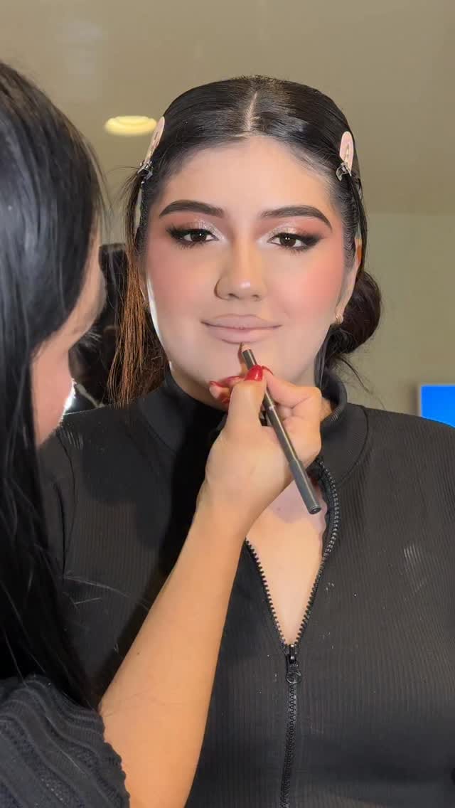 Post 6 by Lixz Razón on Instagram (video)