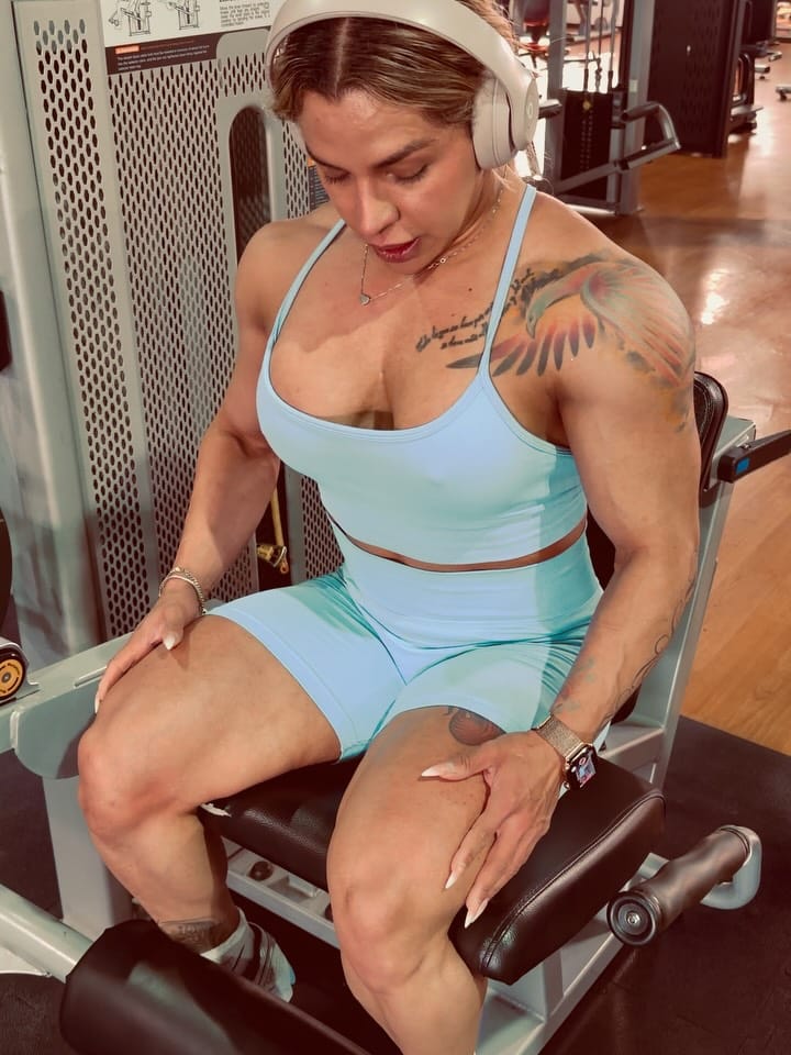 Post 5 by IfbbPro Paloma Barba on Instagram (carousel)