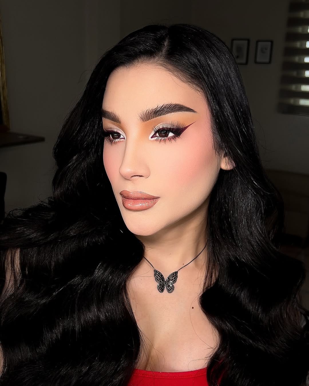 Post 8 by EDUARDO RUBIO | MAQUILLAJE PROFESIONAL on Instagram (image)