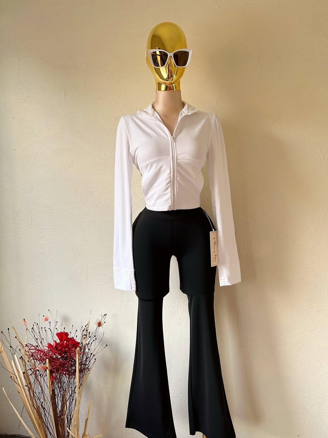 Post 7 by Bohopink Boutique Mx on Instagram (carousel)