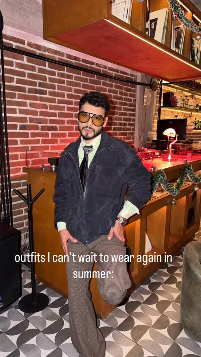 Post 4 by Alberto Arana on Instagram (video)