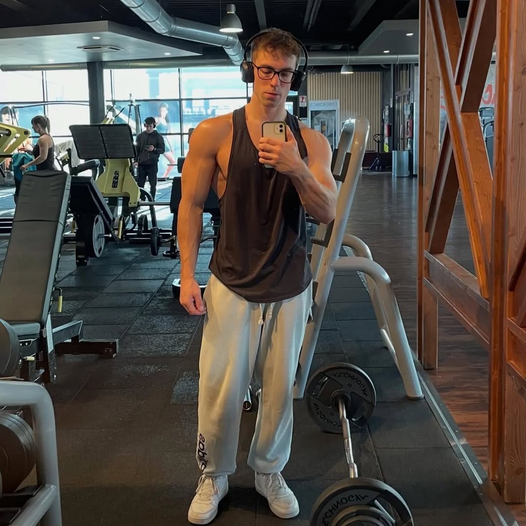 Post 8 by OCTA FIT MODELS on Instagram (carousel)
